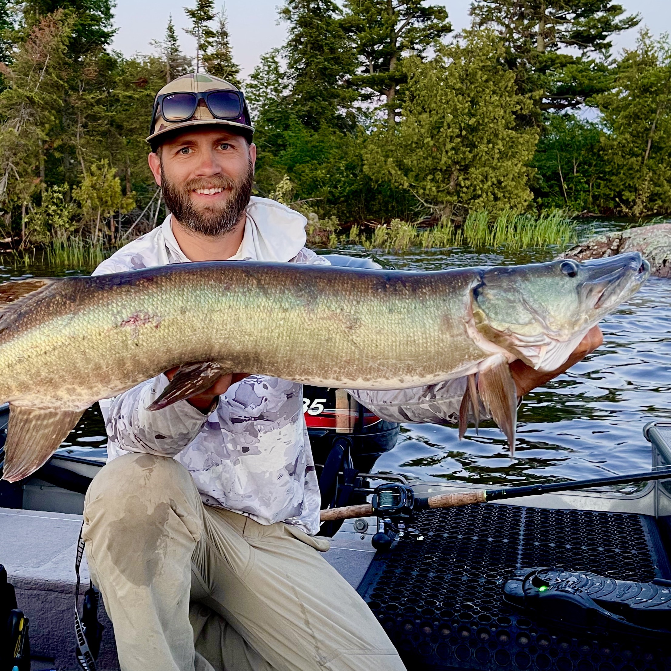 Minnesota Musky guide, Northern Minnesota, Western Minnesota, Detroit Lakes, Pelican Lake, Musky fishing, Muskie fishing, Catch and release